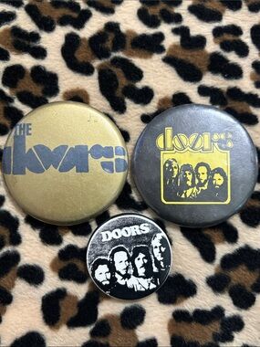 THE DOORS Vintage Band Pinback Buttons Blues Acid Rock Music 60s Jim Morrison